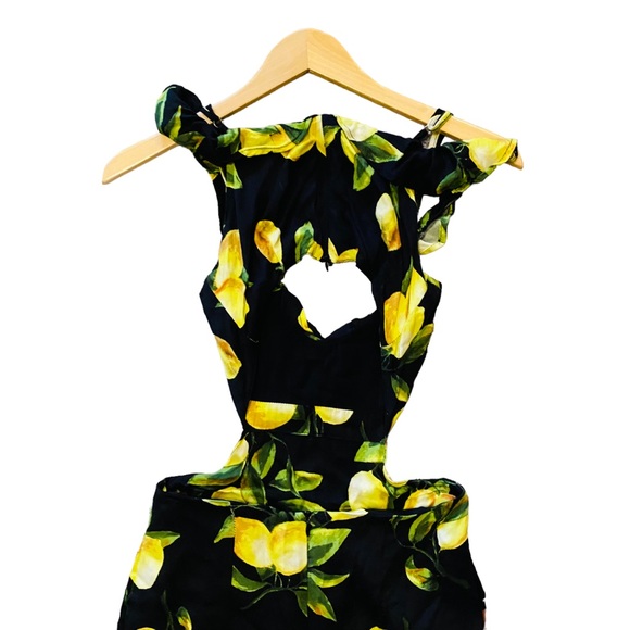 HONEY PUNCH Black Cut Out Lemon Print Off The Shoulder Mini Dress - Picture 5 of 8